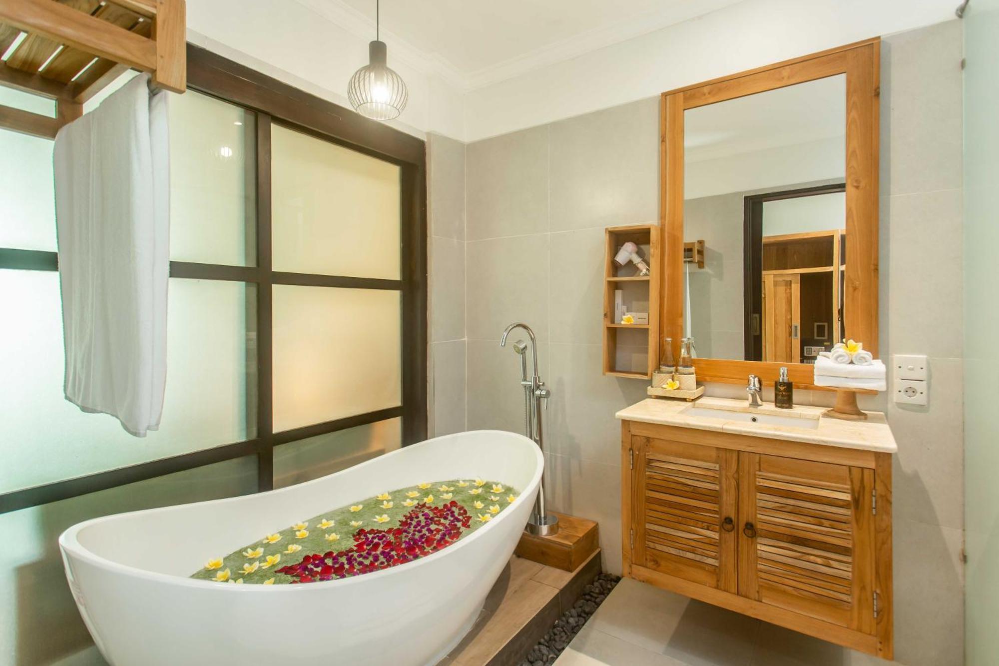 Manah Shanti Suites By Pramana Villas Ubud Esterno foto